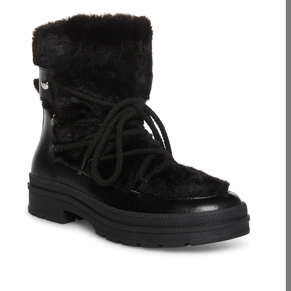 NWOT Steven Madden DIONE BLACK Plush faux fur lining Boots, Size 8